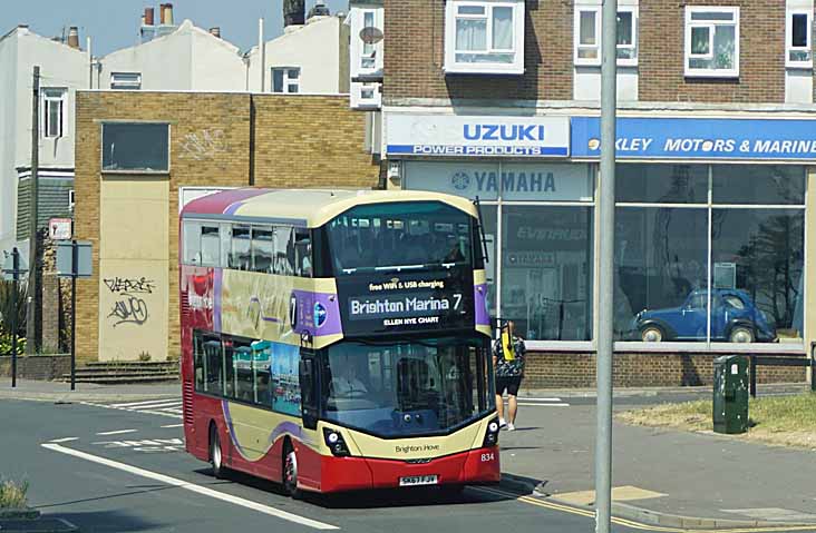 Brighton & Hove Wright Streetdeck 834